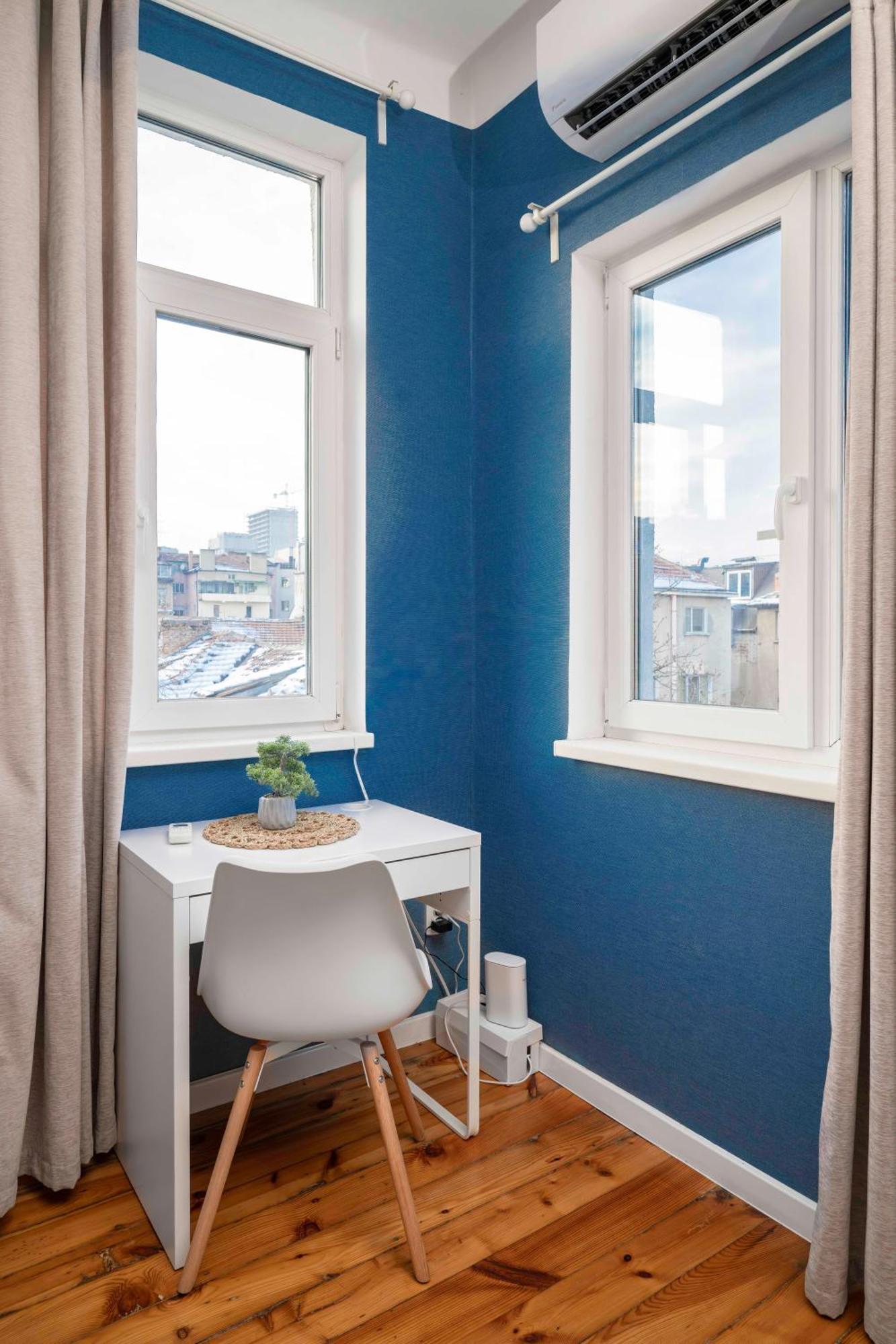Διαμέρισμα Cozy And 2bd Flat - At The Heart Of It By Flat Mаnager *
